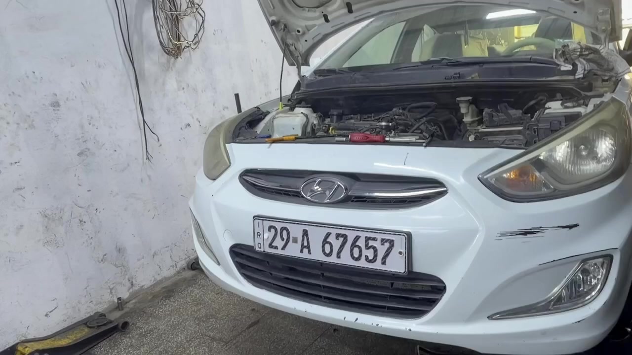 ســلام عـلـيـكـم 
اكسنت موديل 2016  محرك 1400 
گير بنظام CVT سوف يتم تغير نظام الى AT 
عنوان بغداد جسر ديالى الجديد قرب بانزين خانه 
***********
