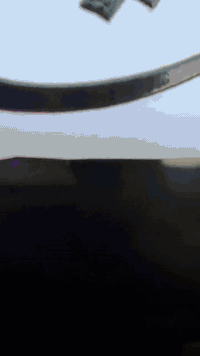 ( السلام عليكم )
 دراجه شحن للبيع فول موصفات 
نوع الدراجه ار 9
خمس بطاريات كبار 
موديل 2026 وصل الشركه موجود 
لايت عالي ناصي 
هورن ستاند تلفون 
بلوتوث بك ترجع  
شخط ما بيه بعده جديده 
مكان الدراجه بغداد الزعفرانيه 
السعر 550 وبيه مجال ما متواجد على الفيس فقط وتساب 
رقم الهاتف (***********)
