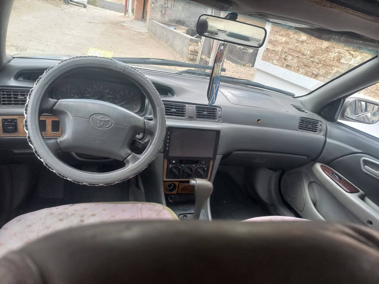 موديل200قم نبار كامري وارد مريكي مصبوقه محرك مكفول شاصي كير محرك سلندر6 مال جناي سعر 62وبيه مجال مكان ال نبار عامريت الفلوجه ***********
