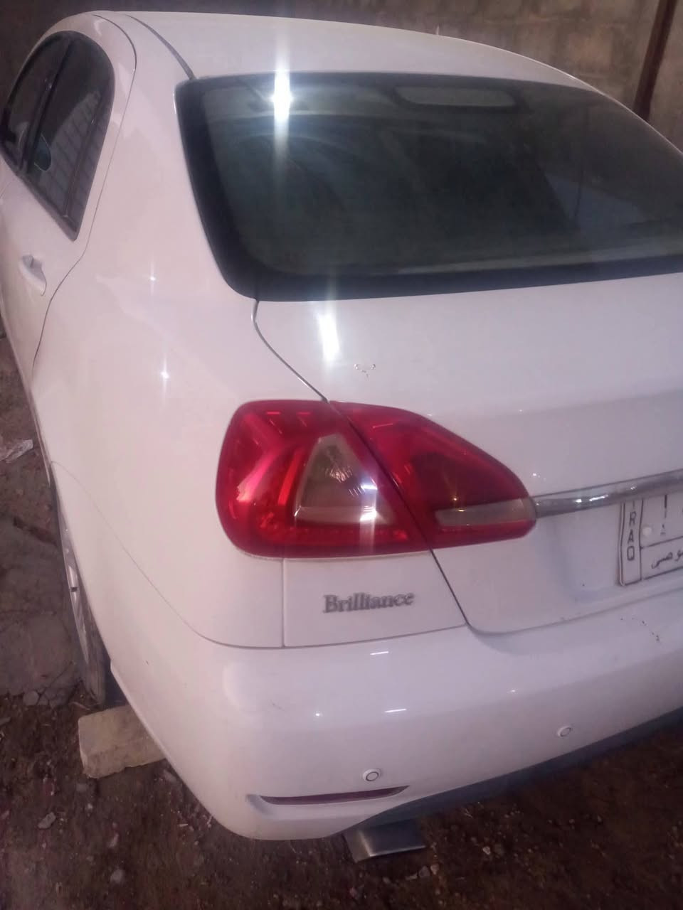 السلام عليكم اخوان السياره للبيع نوع جنبي أو برلنس موديل 14 السياره تعمل نظام البانزين والغاز كير عادي اي طخه ماكو نظيفه تبريد شغال بس بيه عطل بالمحرك يراد تبديل أو تجفيت السعر 45 ورقه أو بيه مجال الاتصال على رقم *********** السياره حره السكن حله
