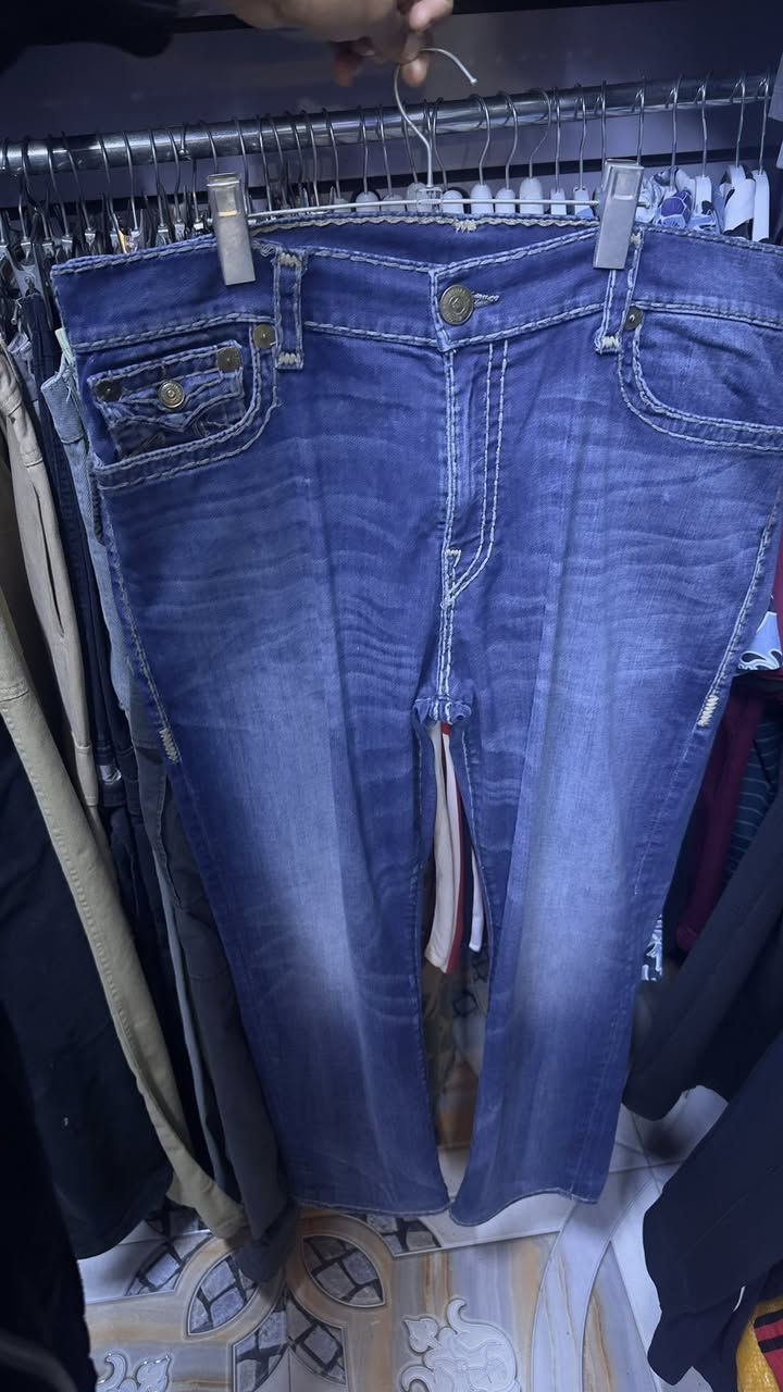 ترو قياس ٤٠ نظافة ١٠/١٠ السعر خاص


**إذا كنت صاحب هذا الإعلان وتريد حذفه لأي سبب، رجاءا أرسل رسالة إلى الدعم الفني**