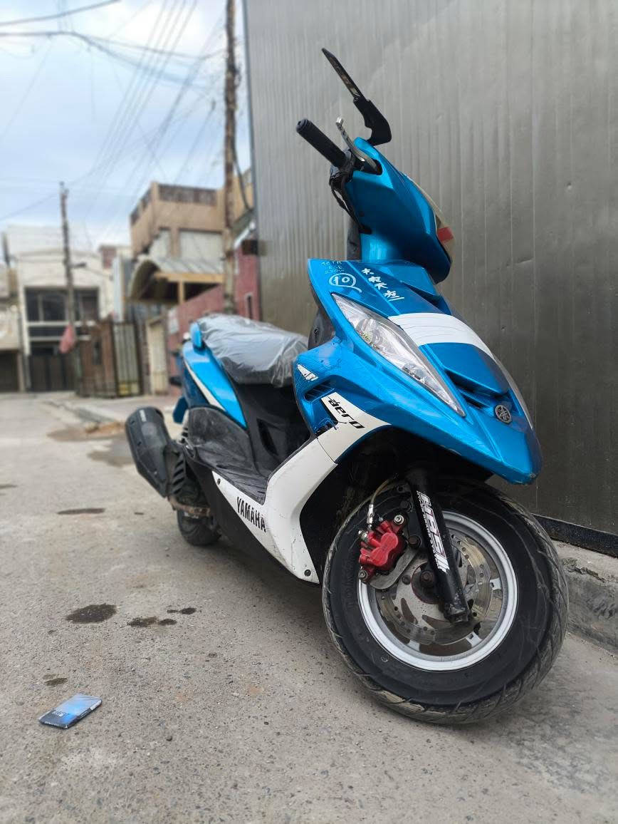 السلام عليكم دراجه GTR موديل٢٠١٢ نظيف وجديد ودراجه خير من الله شلعه ومعدله لايت شغله واشاير شغله نكره سلف مكينه بلادي مامفتوح مكان غزاليه شارع الضغط استفسار عل رقم *********** سعر مليون وبي مجال للطيبين
