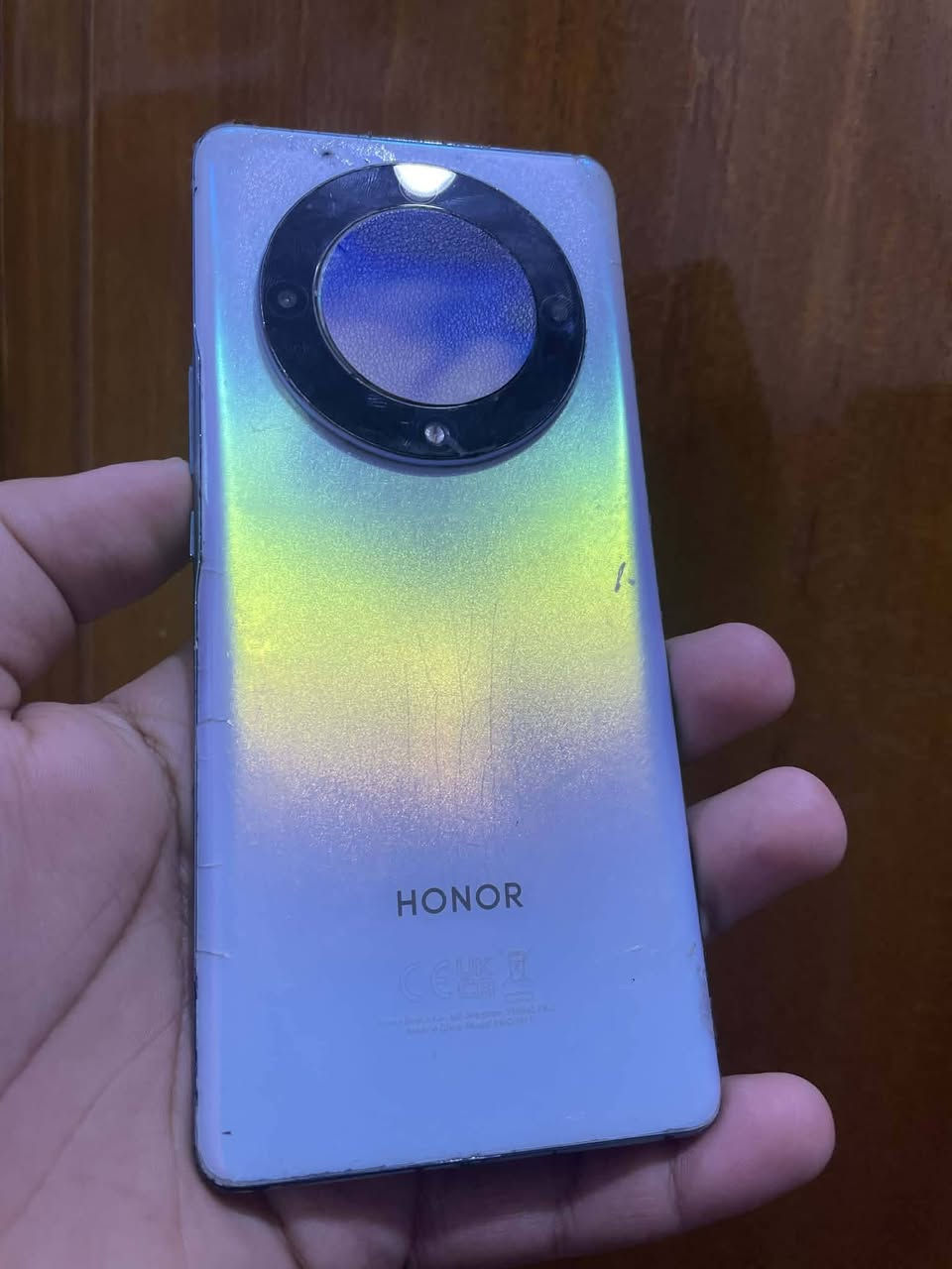 سلام عليكم 
هونر اكس 9a.5G
256ذاكره 
بطاريه5000
ملحقات ماويه 
بدل شاشه بي كسر 
بصمه اصبع وفلاش متوقف 
مكفول من العطل 
سعر 120 وبي مجال 
دبل خط
المكان كوت انوار الصدر 
 ***********
‭٠٧٨٨ ٧٧٢ ٥٩٢٠‬
