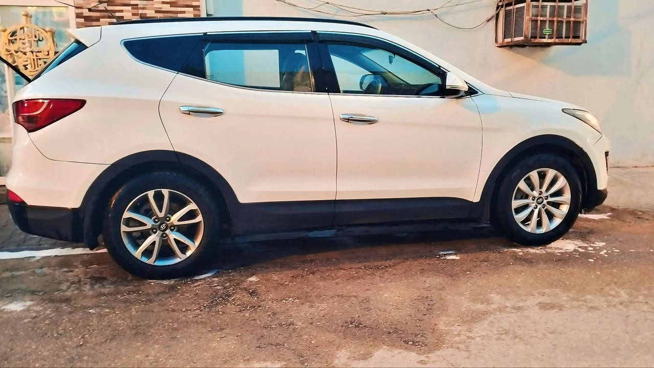 سياره سنتافي للبيع
4 قطع تبريد محرك 4 سلندر  شاشا كامرات خلفيه 
محرك خير من الله حداديه خير من الله  
العنوان النجف الأشرف 
السعر 140
الاستفسار :***********
