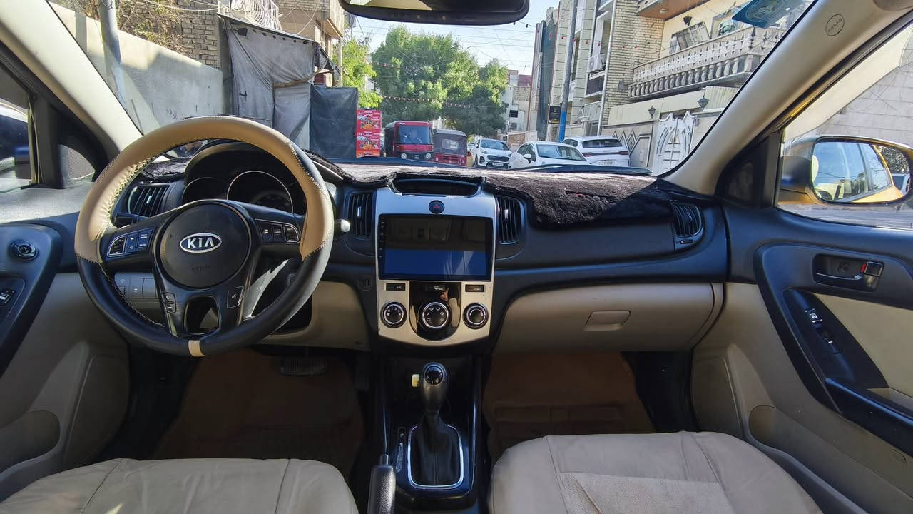 السلام عليكم
فورتي موديل 2011 محرك الفين دوش حادثها قطعة وحدة مال امريكا
كير محرك كفالة بلادي
تبريد تدفئة شغال 
فول مواصفات تحكم ستيرن جهتين فتحة اشاير مري
رقم بغداد انكليزي هزة جديدة 
صدر كامل جديد مع ضمان 6 شهر
مشط ستيرن جديد مع ضمان 6
بور ستيرن جديد كامل 
مجاول وبلكات ونوزلات جدد
دوشمة ومنظومة لايت LED كاملة
جامة أمامية اصلية جديدة 
تخم تاير جديد 
مصفرة غرامات وهيئة
السيارة ماعايزها ربع دينار نظيفة وجديدة بمعنى الكلمة 
السعر 87وبيها مجال قليل للطيبين

العنوان بغداد الدولعي
***********
