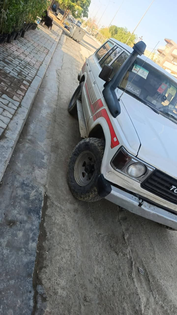 راقم الانبار للبيع او مراوس حسب القناعه
محرك بيه تبخير بدون تنقيص السعر 50 وبيها مجال قليل 
***********
