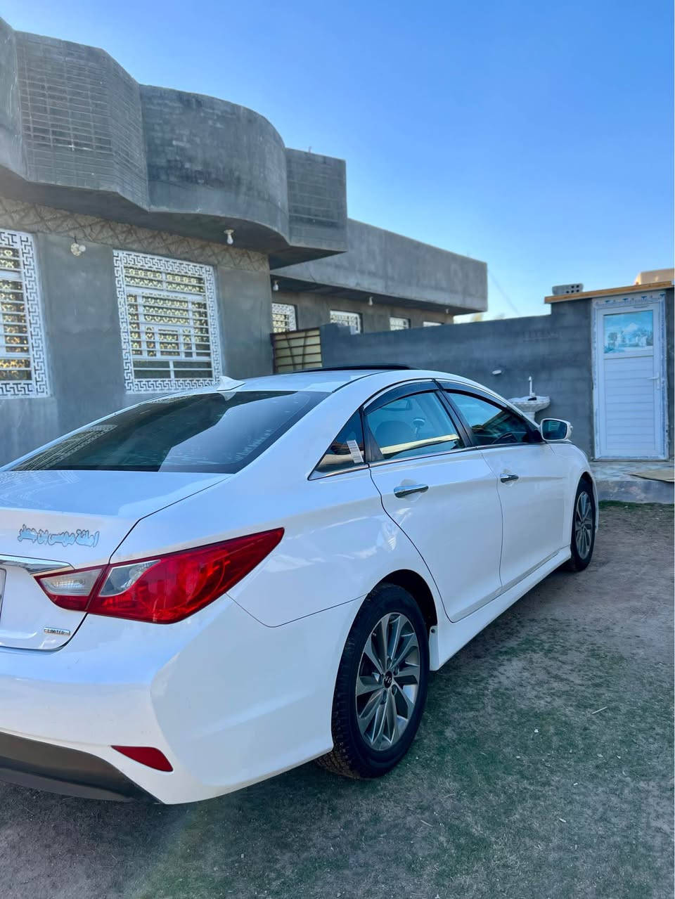 سوناتا 2014 أمريكي لمتد فول مواصفات 
حادثها جاملغ وبنيد مبدل بلادي 
ماشية : 168 الف

بصمة للتشغيل والأبواب ، شاشة كامرة بلادي ، فتحة سقف ، اشاير وحساسات بالمري ، حساسات داير ما داير السيارة ، كراسي كهرباء ، تبريد قطعتين محرك بلادي ما مفتوح GDI 
السعر : 125 

*********** حلة, بابل
