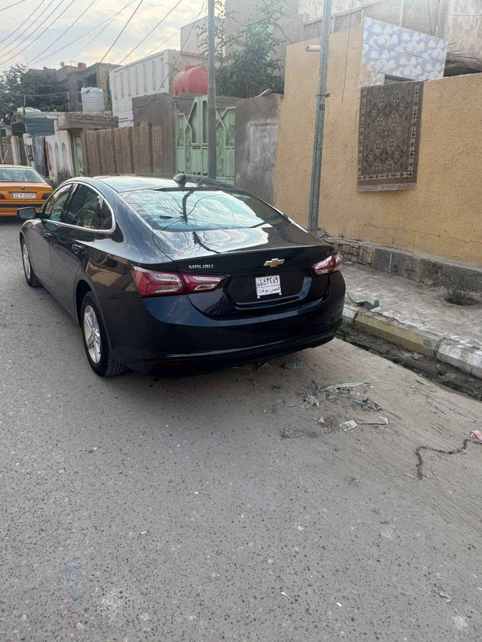 سلام عليكم ماليبو للبيع موصفات LT موديل 2023 مابيه اي حادث بس سرقت بيبان وجيبيله تفصيخ مثل الون حره بس مامرقمه 120 وبيه مجال رقمي/***********
