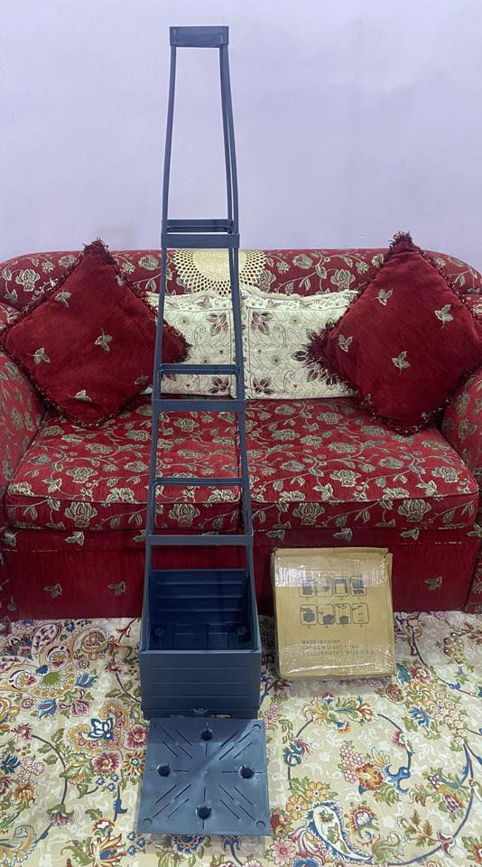 �✨ وعاء زراعة عمودي مع تعريشة – الحل المثالي لعشّاق الزراعة المنزلية! ✨🌱

حوّل مساحتك الصغيرة إلى حديقة خضراء جميلة 🌿
وعاء زراعة عملي ومميز يدعم نمو النباتات المتسلقة مثل الطماطم، الورد، والياسمين 🌸

🔹 المميزات:
• وعاء أساسي قوي لزراعة النباتات
• تعريشة بأربع جهات لدعم النمو بشكل مرتب
• تصميم عمودي يوفر المساحة
• مثالي للشرفات والحدائق المنزلية
• سهل الاستخدام والتركيب
. الارتفاع 142 سم 

💰 السعر: 15,000 دينار فقط

🚚 توصيل متوفر لجميع المحافظات
📞 للطلب والاستفسار:
*********** (موبايل + واتساب)

🌿 لا تضيع الفرصة وابدأ زراعتك بطريقة أنيقة وعملية 🌿

#زراعة #حدائق #نباتات #زراعة_منزلية #ديكور_حدائق #شرفات #نباتات_متسلقة #طماطم #ورد #معدات_زراعية #العراق #بغداد #توصيل_لكافة_المحافظات    #نجف #موصل #کركوك #کربلاء #نينوى  #دهوك #متابعين  #اربيل #السليمانية #العراق #بغداد #متابعة #متابعه  #عروض #الجميع #الكل #اكسبلور
