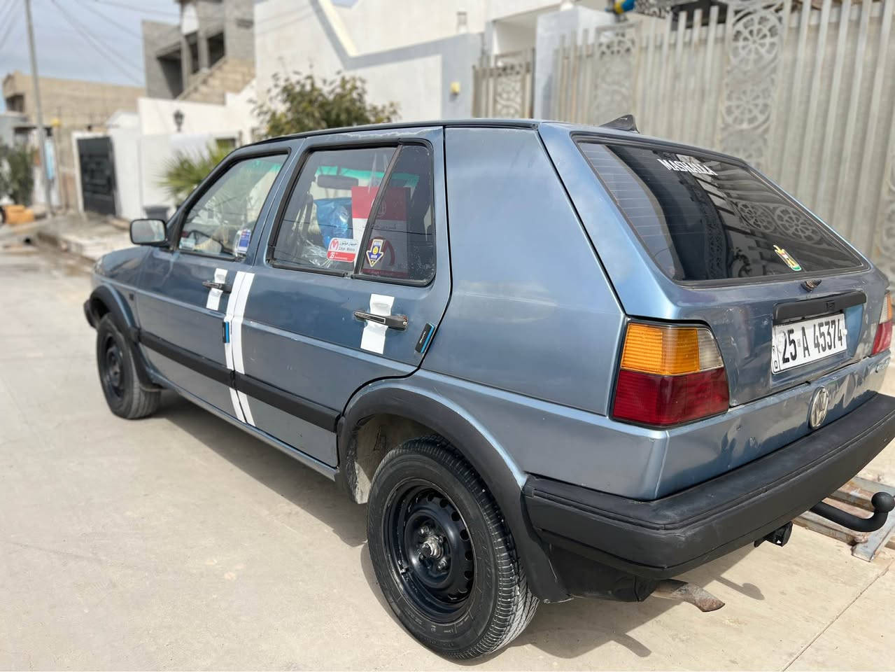 فولکس واکن مۆدیل ١٩٨٨ سەیارەکە هی دەستی خۆمە ڕەنگی شینی دیاری نەکراو گێڕ و مەکینەی بەشەرت تەقەو ڕەقەی بەشەرد کارەبایی بەشەرد تەحویل و غەرامەی بەشەرد سەنەوی تا ٢٠٣٠ تازەیە ڕەقەم ئینگلیزی کەرکوک وەرەقەی بەنزینی لەگەڵدایە مەکینە ١٨ ی ٥ گێڕی جیتایە ماڵی دۆست و فەقیرە بەنزین هەرناخوات (سعری ٣٠ گەڵاو مەجالێکی برایانە / ئەگەر موشتەری نیت سەری خۆت و سەری منیش مەئێشێنە تکایە❤️)٠
***********/*********** كركوك, العراق
