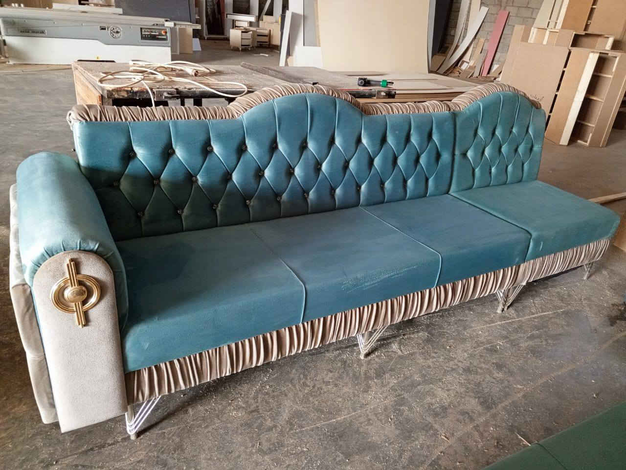 شركه بالو الماهر التركيه 
لي عمل الدواوين حسب الطلب والقياسات وأرخص السعار واجود الخشب الروسي وخشب زان مكان المعمل كركوك
ابو اوس 
بيجي 
***********
مهندس احمد 
تكريت
***********
