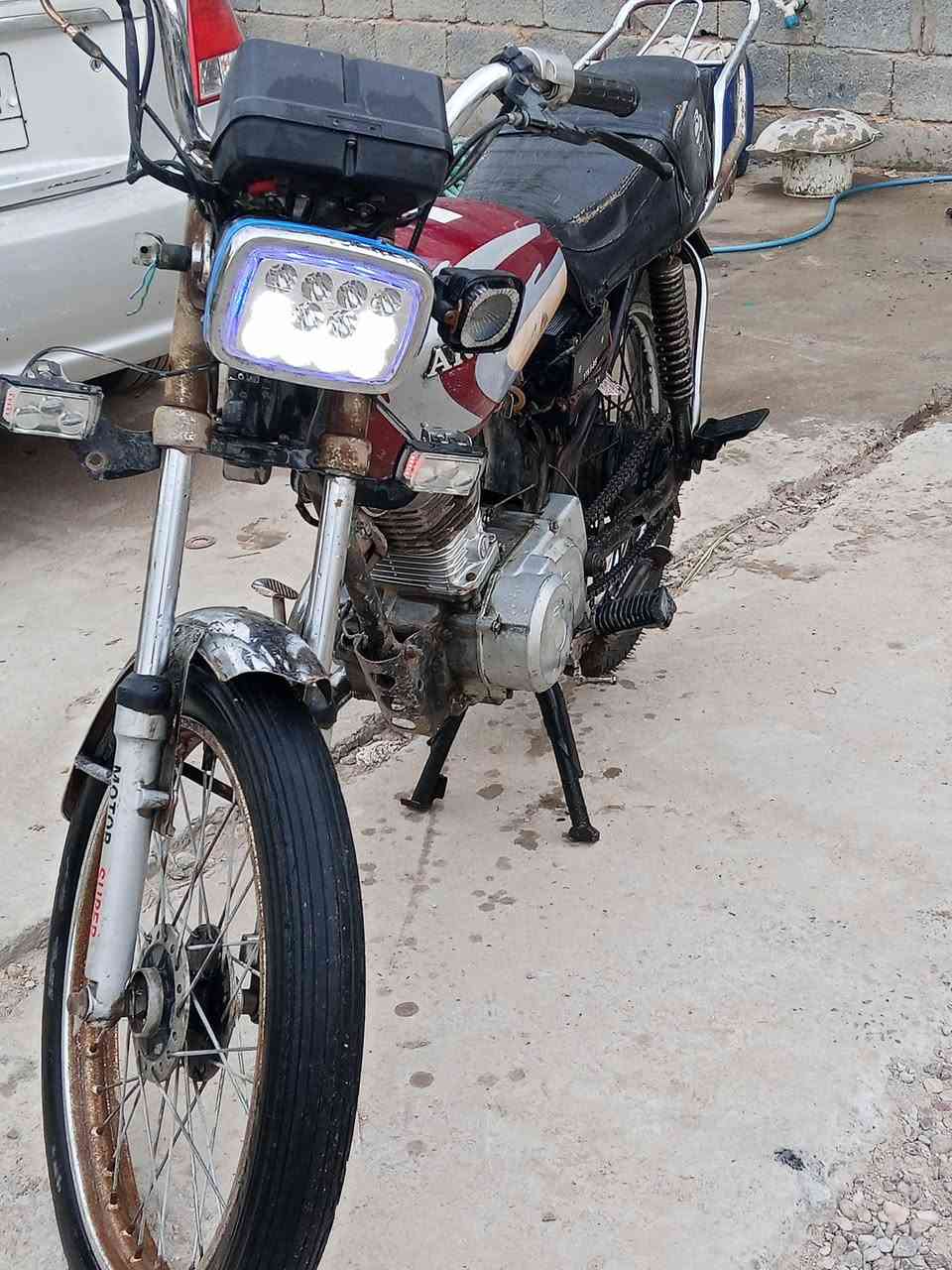 سلام عليكم دراجة للبيع موديل 2016اوراق اصولي سعر 475 و بيهة مجال بسيط مكان كربلاء بيع مستعجل


**إذا كنت صاحب هذا الإعلان وتريد حذفه لأي سبب، رجاءا أرسل رسالة إلى الدعم الفني**