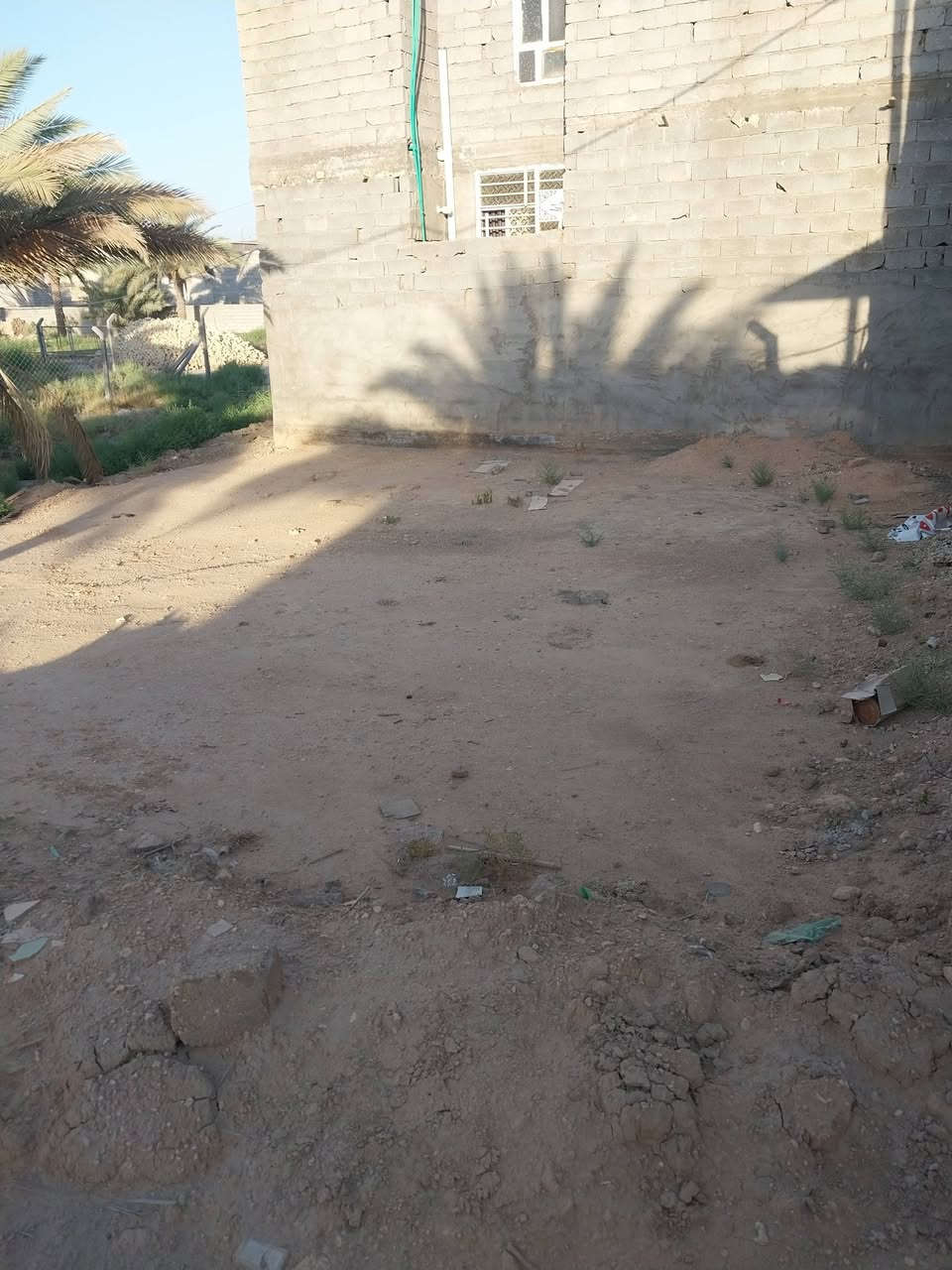 قطعه ارض مساحتة ١٠٠متر سعره 11وبية مجال كربلاء المقدسة حولي ابو مهدي المهندس منطقة الشبانات لاستفسار اكثر الاتصال برقم ***********
