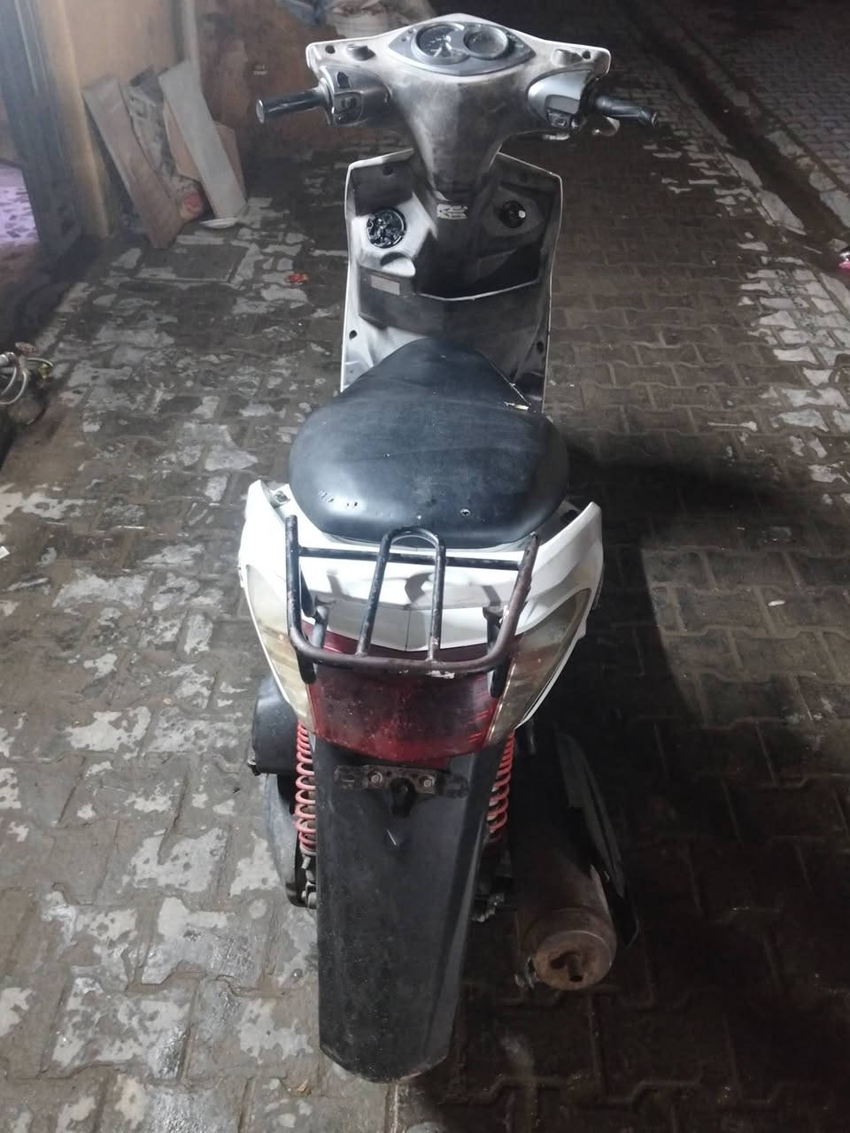 متاح فحل سكنز نوزل دراجه نكره كامله ياباني ستان حساس قبق نفخ نقصهه بس القبق مال بانزين 550 سعرهه كلش حلو بغداد الشعله 
***********
