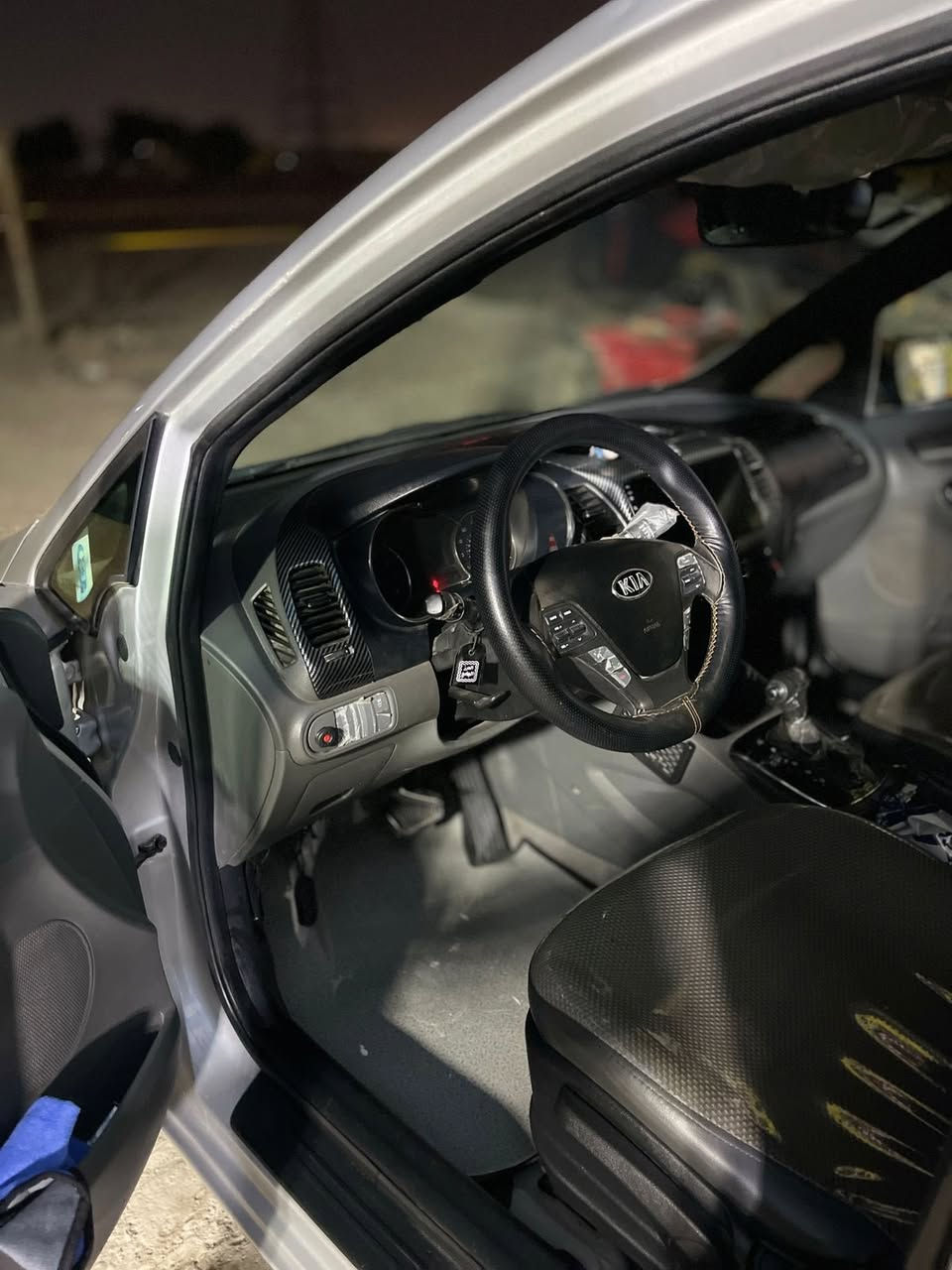 كيا فورتي  (2018)🤍🔥
وارد أمريكي🇺🇸

📅 الموديل: 2018
🛣️ الممشى: 151298 ميل
🎨 لون السيارة: سلفر
🌎 الاستيراد: وارد أمريكي
🔢 رقم الشاصي: 3KPFK4A76JE203183

📮 السـعـر 112

مكان تواجد السيارة:الناصريه 
رقم صاحب السيارة: *********** / *********** (واتساب)
