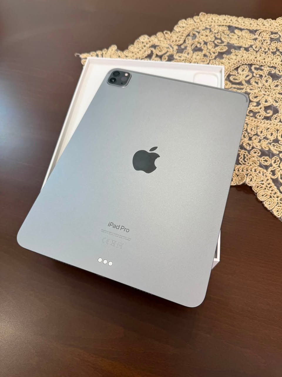 Ipad pro 11 inch (4 Gen) M2 256 GB
النظافة 100% شخط ما بي

مع الباكيت والبلك والكيبل الاصلي
جبته اتفرج بي افلام وهملته من جبت تلفزيون

السعر ٩٧٥ الف قفل 

مكاني بغداد زيونة


**إذا كنت صاحب هذا الإعلان وتريد حذفه لأي سبب، رجاءا أرسل رسالة إلى الدعم الفني**