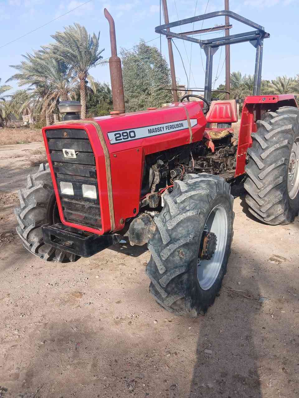 مكينه فوركسن انكليزي للبيع محوره دبل اكسن جاهزه الشغل بدون وراها اندبليت وخرماشه مكان بغداد المحمودية تصال على رقم ***********
