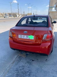 كيا ريو وارد خليجي موديل 2012 بيه صبغ جاملغ ايس مصبوغ وباقي مكفول بدون...