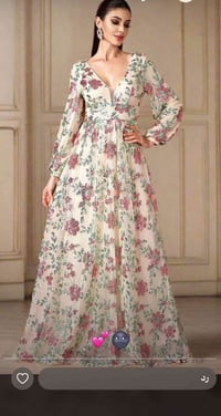 ميديم • لارج • ملابس