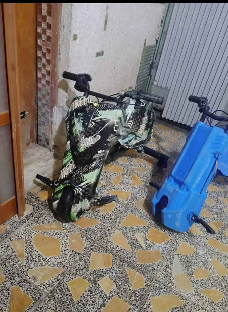 للبيع


**إذا كنت صاحب هذا الإعلان وتريد حذفه لأي سبب، رجاءا أرسل رسالة إلى الدعم الفني**