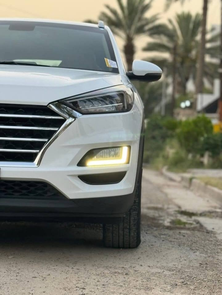 توسان (2019) كوري خليجي
ماشيه 52 الف كيلومتر 

رقم بغداد خصوصي

محرك 2000 DOHC دوش

مكان السياره / بغداد

سنويه بأسمي تحويل وغرامه

كير مكينه نظيف 100/100

المواصفات :

نظام ترحيب

حساسات امامي - خلفي

ثلاث وضعيات قياده ) عادي - ايكو - سبورت

بصمه تشغيل - بصمه ابواب

تبريد قطعتين

لد نهاري

كشنات كهرباء - تحكم ستيرن

اشاره مري

مري شفط

كامره خلفي 

مخرج USB امامي خلفي - مخرج AUX

برده صندوق

كار بلي

لایت 5 عدسات

کروس مثبت سرعه

سايد بريك رجل

تحكم بقوه الاضائه الداخليه

تحكم ستيرين جهتين

قماره حدید 

جهه امامي فول زينون

مدوشمه جلد بلكامل

سبير وملحقاته وكاله موجود

تايرات زوج صار فتره من نشد

سیاره میحتاج تصرف عليها

السعر:220

الرقم: *********** واتساب
