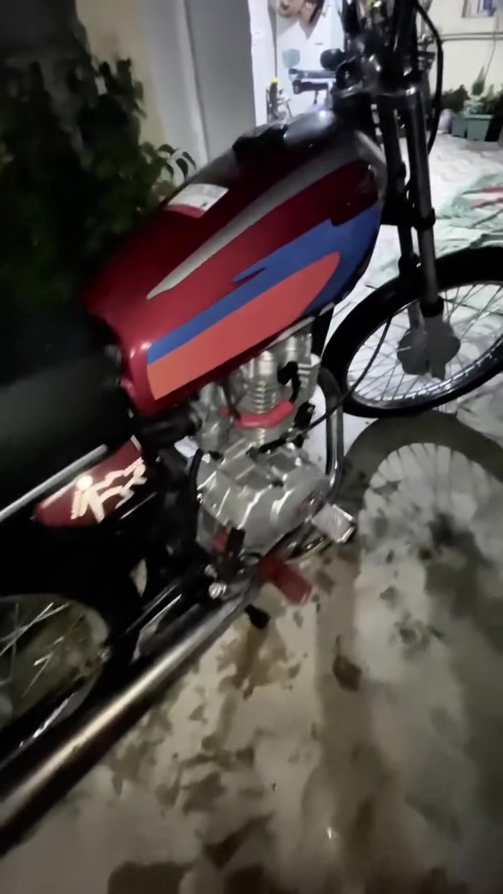 سلام عليكم دراجه البيع الدراجه نضيفه مديل ٢٠٢٦الدرلجه مابيه اي عيب السعر ٥٥٠مكاني كركوك حي الخضراء


**إذا كنت صاحب هذا الإعلان وتريد حذفه لأي سبب، رجاءا أرسل رسالة إلى الدعم الفني**