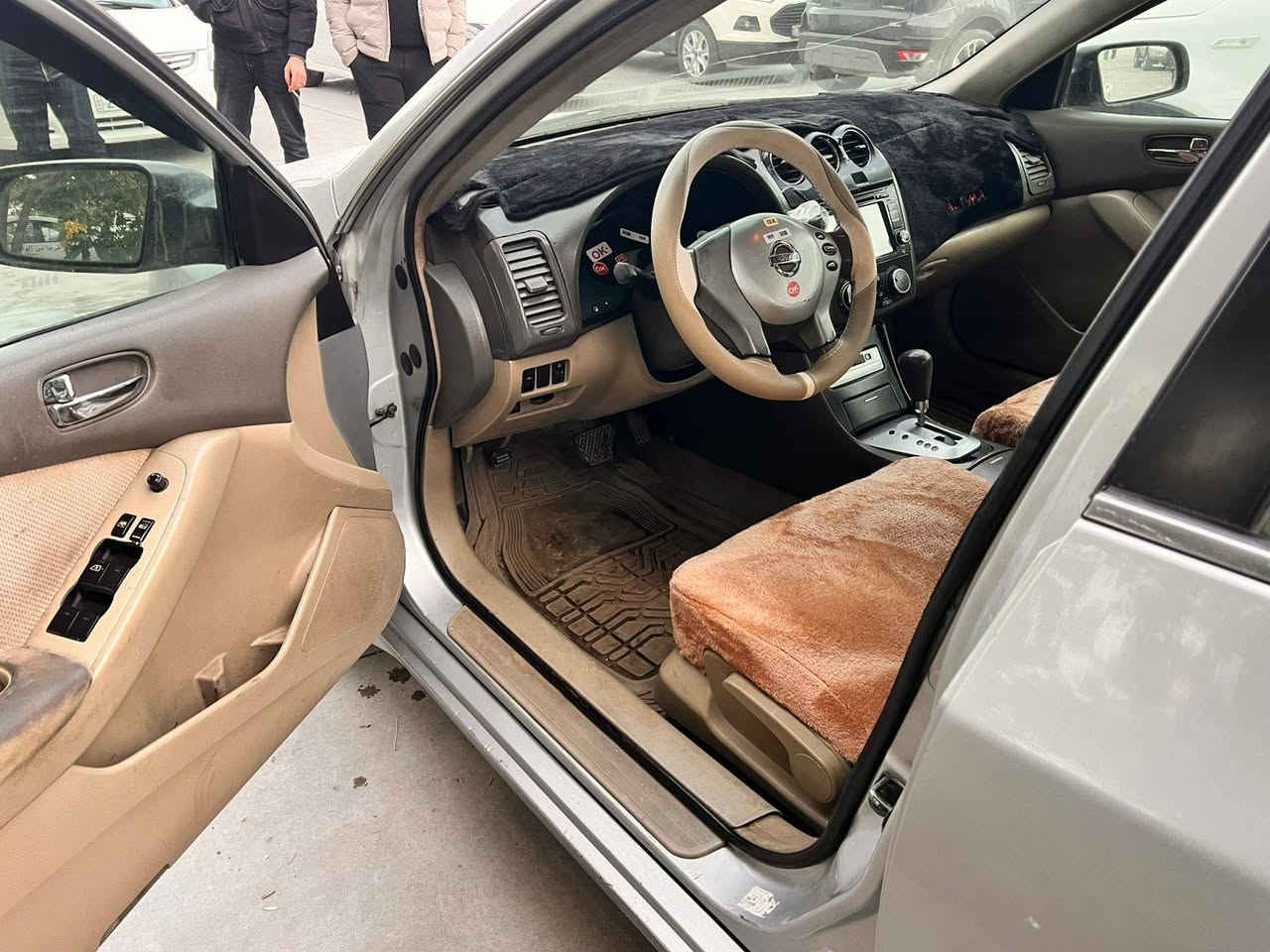 التيما موديل ٢٠٠٨  خليجى 
سعر مناسب 
 بهة ٦ قطعة  سبب شخط 
 نشر سونار   سياره داخل جديد جديد خير وبركه تخم تایر جديد سياره گير محرك صدر تبريد تتفئه كلش جاهز بدون سرف بدون بخار  
رقم دولی 

مكان كلار

*********** كالار, السليمانية
