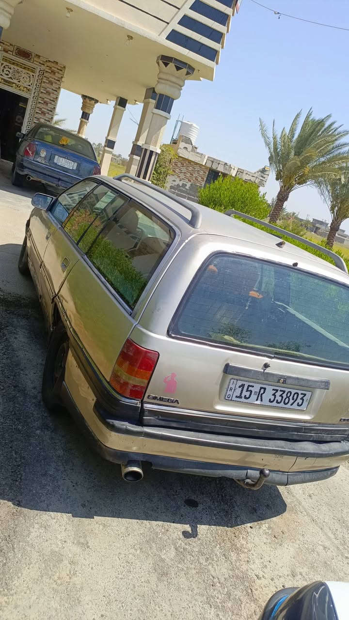 اوبل اوميكا ستيشن موديل 92 رقم  الانبار انكليزي سنويه 2030 مشروع وطني تحويل مباشر كير محرك مكفولات كهربائيات شغاله صدر 50 % غرفته حلوه تشوف بعينك وتقتنع  السعر 27 وبيه مجال   العنوان الكرمه ناحية الخيرات قرب جسر الشيخ عامر ***********/***********
