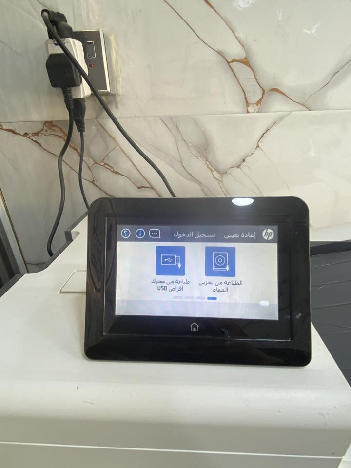 طابعه55650  hb استخدام جداً بسيط جديده للبيع بدون فيدر سحب فقط السعر 600 تواصل واتس ***********
