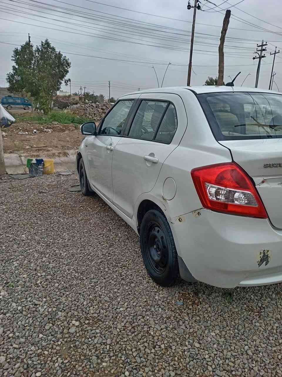 للبيع سازوكي 2016
كير مكينه مكفولات بيها طخات يرادله ترتيب رقم بغداد تحويل مباشر سعرها ٦٨ وبيها مجال 
رقم موبايل ***********
