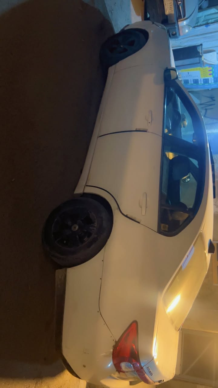 سلام عليكم للبيع ابيكا  رقم بغداد ابسمي  سيارة جاهزة نقص تبريد مكاني بغداد كرادة  سعرها 50 قفل قفل مديل 2009 ابيع حزام  بدون مراوس رقمي *********** بي وتساب
