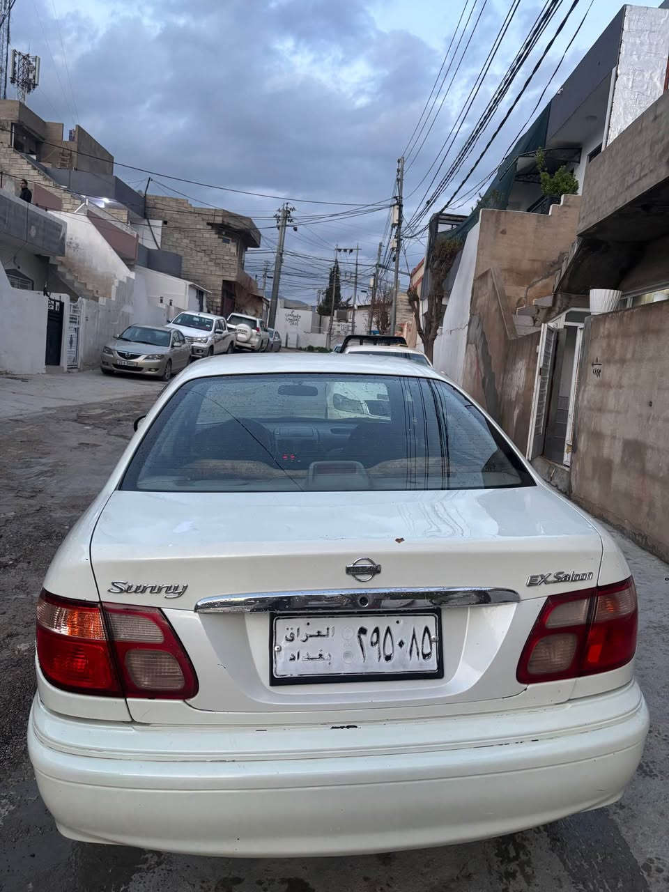 نیسان سەنی ٢٠٠٣

ئارم و سەنەوی بەغداد عەسلی
رەقەم و سەنەوی بەشەرت
٤جام کارەبا
٤ تایەی لوک
گیر توماتیک
دیناریک مەسروفی تیا نیە
مەکینە و گیر بەشەرت 
تەبریت ساردو گەرم بەشەرت
هەموو گیانی جایزە مەسروفی نیە
شوین سلیمانی 
نرخی ٥٥$
*********** السليمانية, العراق
