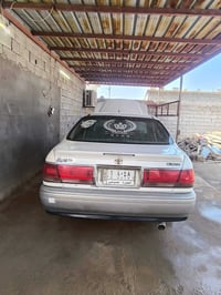 تويوتا كراون • موديل ٢٠٠١ • بصرة ابي الخصيب