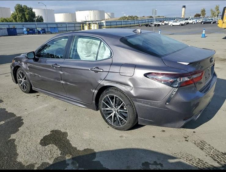 السلام عليكم 

كامري ٢٠٢٤ se
في الحره
الضرر بسيط أمام العين 

السعر ١٥٥$ بمكانها قفل
إذا تريدها على كتاب شهداء واصلتك هم يرهم

للاستفسار 

***********
***********
