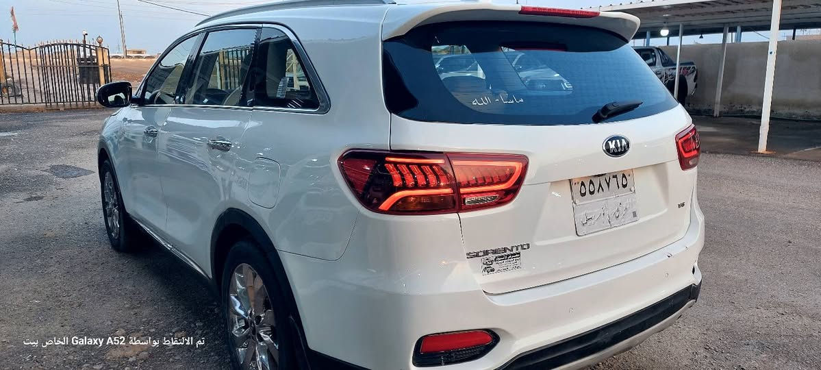 السلام عليكم 
رمضان كريم 
للبيع سورنتو خليجي 
الموديل 2020
مصبوغ عام منتجيه
الحرك V6
السعر 165
ذي قار قلعه سكر 
*********** رمش وإني اخابر
