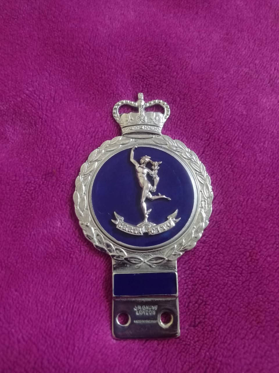 السلام عليكم
مكاني شعب
***********
