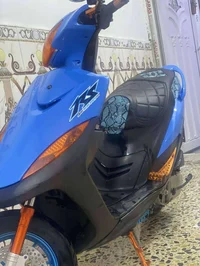 دراجه عدله لبيع ختم واحد وراق دراجه مزوعه تزويد ب 700 وبيه مجال رقم077...