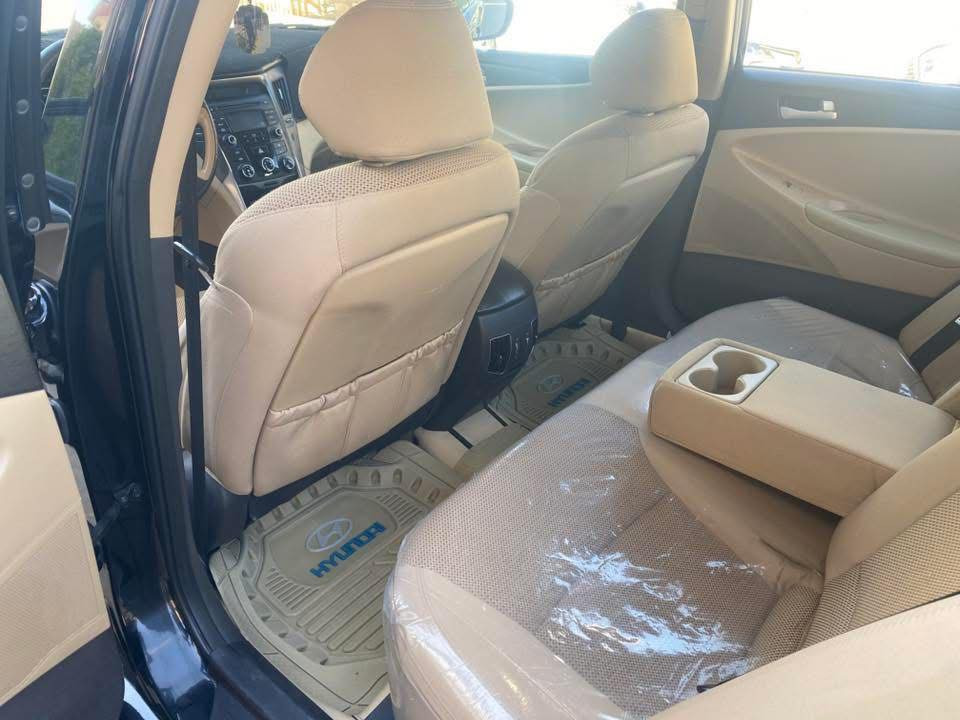 السلام عليكم سوناتا موديل 2014 خليجي بدون صبغ كفاله رقم أربيل مكينه 2400 دوش شفتات تبريد قطعتين كرسي كهرباء حساس خلفي لايت زنون بلادي ماشيه 130 حقيقي السعر 133 بيه مجال بسيط مكان السياره بغداد ‭0788 783 4754‬
