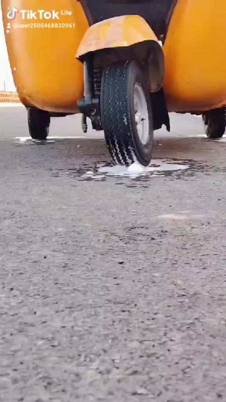 21رقم بيه ضربه الغد   مكينه مكفوله سعر خاص


**إذا كنت صاحب هذا الإعلان وتريد حذفه لأي سبب، رجاءا أرسل رسالة إلى الدعم الفني**