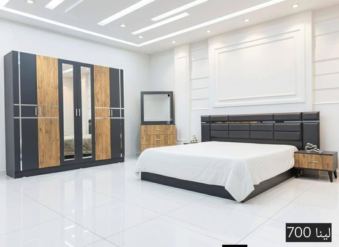 السعر 625 موجود جميع موديلات   وصول غرفة نوم ارغول جميع الوان ابواب 5 قطع  معمل *اصلي* درجة اولى  ⚜️ يوجد لدينا التوصيل كاف المحافظات نقل وشد
نفس الصورة بالضبط 🤩
سرير سيباية حديد 🦾
سكك ثلاث مراحل
نرماده هايدروليك
قياس الكنتور 220سم✅
سرير 180*200سم✅
كومدي عدد2.قياس 45سم✅
ميز تواليت... قياس 80سم✅
🛑المعمل الأصلي🛑لا نتعامل بالتقليد⚜️


**إذا كنت صاحب هذا الإعلان وتريد حذفه لأي سبب، رجاءا أرسل رسالة إلى الدعم الفني**