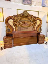 غرفه عراقيه مستخدام نضافه 90 ضخمه6ابواب ملحق  موديل حديث  سعره 750بيهة...