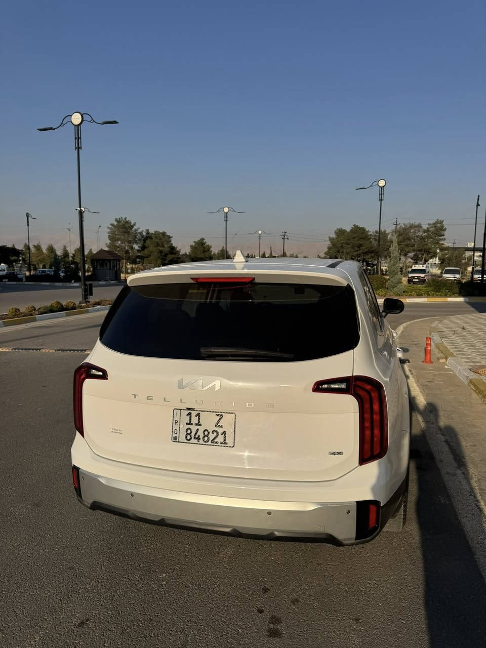 السلام عليكم
تيلورايد 2024
موصفات عتيادية بدون حادث على فحص وين يعجبك حاظر بس رصعة بالبنيد والدعاميه راجعه بلادي صور الحادث واضحة
ماشيه اقل ٧ آلاف 
رقم بغداد بسمي السعر 295 ورقة سيارة جديدة


**إذا كنت صاحب هذا الإعلان وتريد حذفه لأي سبب، رجاءا أرسل رسالة إلى الدعم الفني**