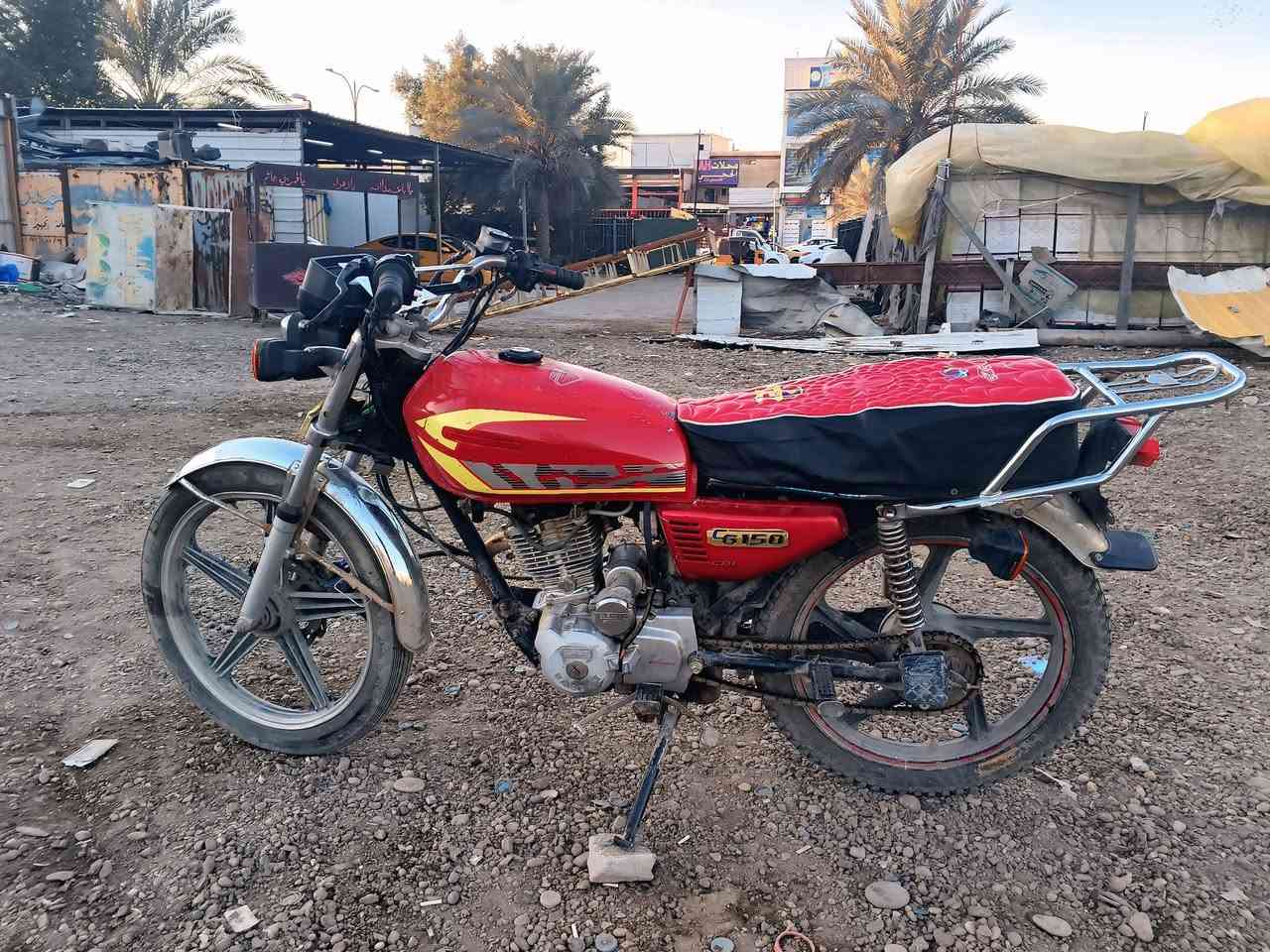 سلام عليكم إخوان إيراني 5 كير موديل 20 دراجة ما نقصها شي شرط شلعة ومعدل كهربائيات كلعا شغالى سلف هندر صالنصة رياضي سعر 350 وبيها مجال مكاني بغداد شعلة رقمي ***********
