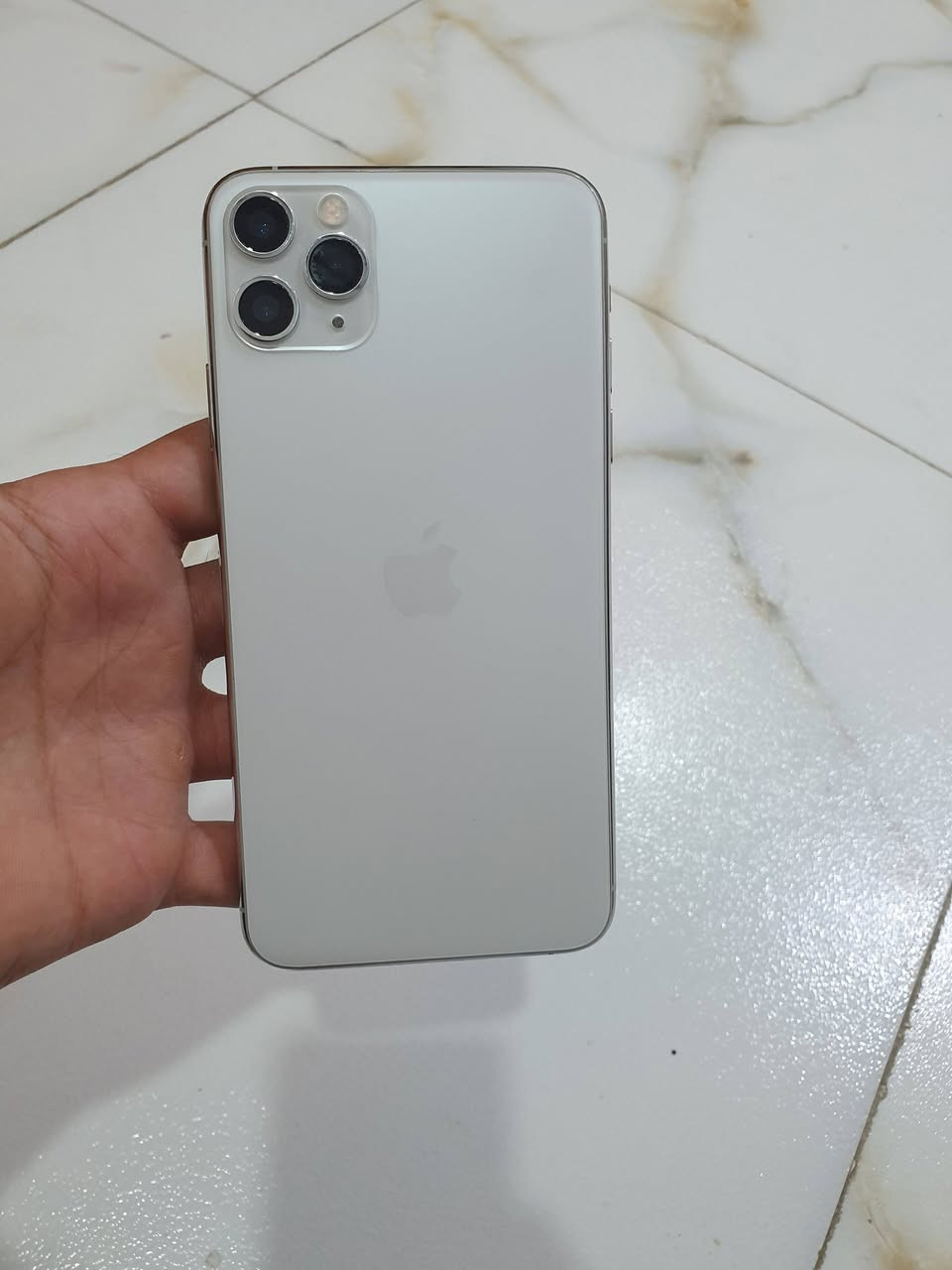 السلام عليكم ايفون 11 برو برو ماكس لون مميز بطاريه 93 🔋ذاكره 256 كلشي ممبدل بيه مكفول
السعر اتصل وبيك خير وتدلل *********** مكاني القاسم
