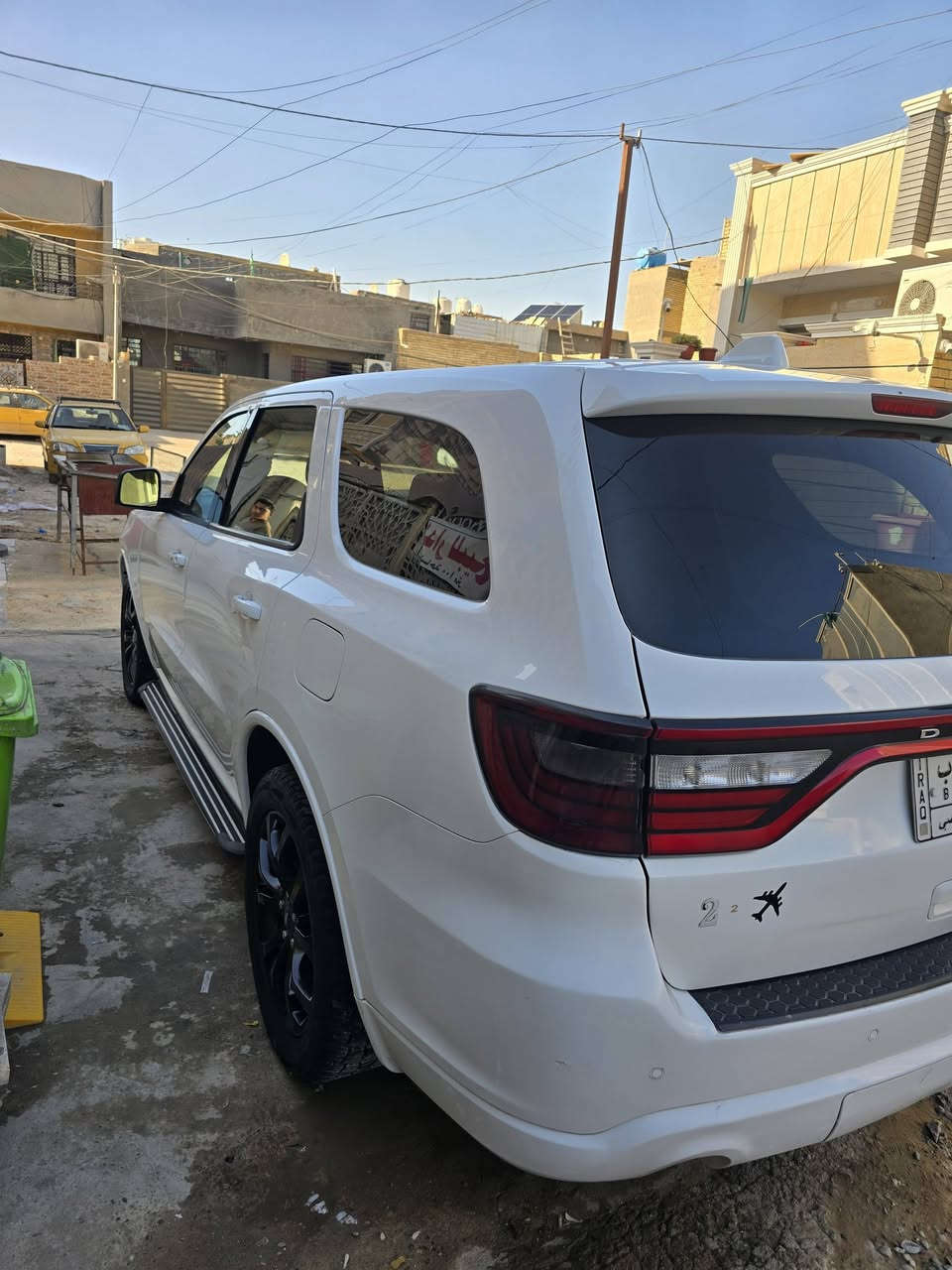 سلام عليكم دوج دورنكو مديل 2019 وارد امريكي حادثهه جاملغ مبدل نفس الون اصلي وسونر مرفق ويا صور حساس خلفي توقف ذاتي عند رجوع مري هيترات 
كشن صايق كهربائي شفتات ستيرن كير طياري  بيهه موصفات GTمعروفه الاستفسار ***********مكاني بغداد سعر255بيهه مجال
