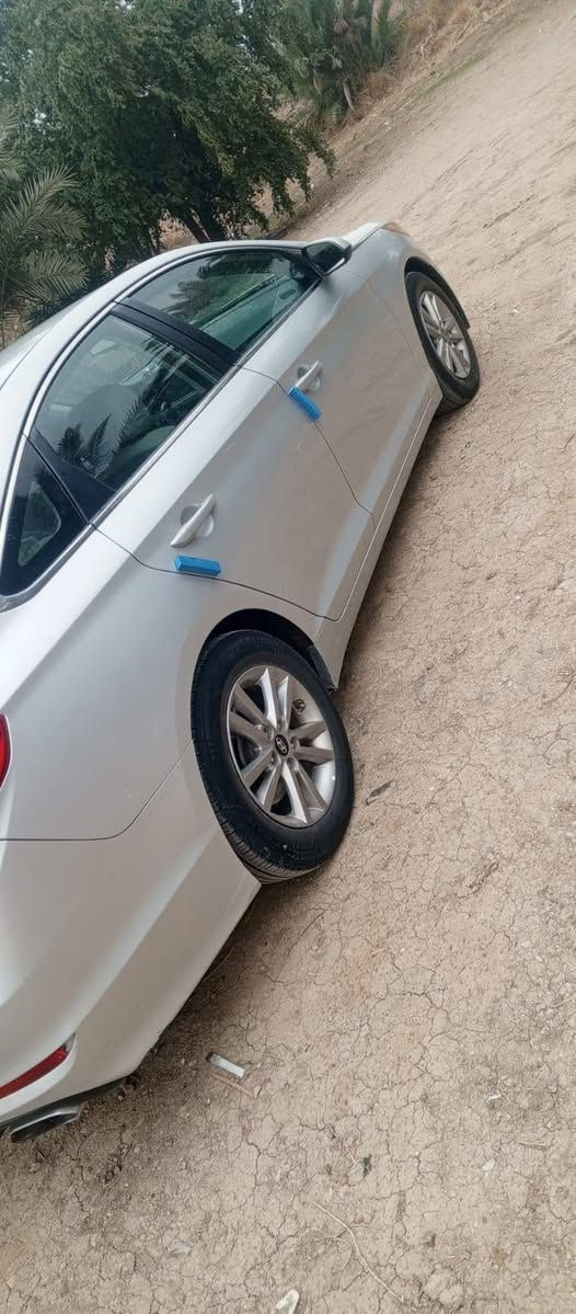 :
سلام عليكم. سياره سوناته موديل 2016. للبيع رقم اربيل بعده باسم الكردي حادثه بنيد وجاملغ فقط مكينة 2400 تخم تاير مكينه لاتنقص لاتبخر كهربائياته كله شغاله سياره جاهز مكلف بلنشر اتصل علئ رقم

***********
