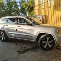 شيروكي • ٢٠١٣ • هيمي 8