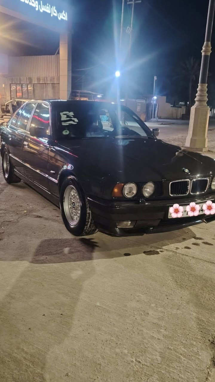 للبيع بالنقد فقط موديل BMW 525 نضيفه من كلشي للأستفسار اكثر الاتصال ع رقم👇
***********
