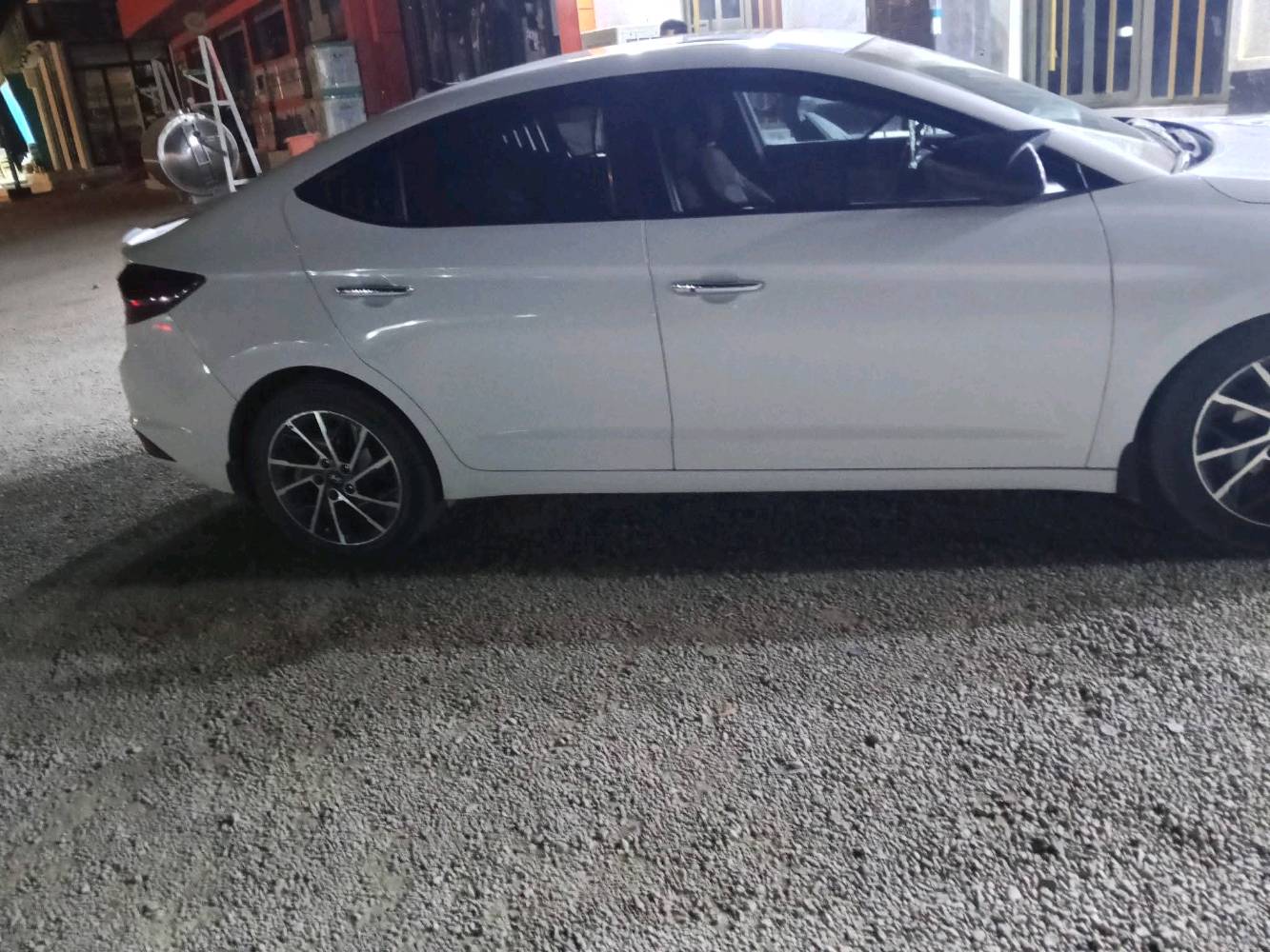 سيارة 🚗 النترا موديل 20 20 وارد خليجي رقم 📱 بغداد السعر 140 وبيها مجال
الاتصال ***********
