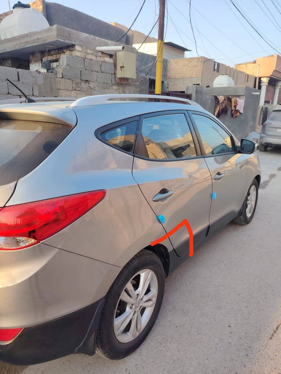 السلام عليكم
من بعد اذن الادمن توكسان موديل 14 للبيع 
كير محرك تبريد خير من الله تخم تاير بانوراما خليجي مكفولة من الصبغ بيه بارد بالمكان المحدد ورأس الجاملغ الامامي الايمن بارد بغداد مشروع وطني سنويه ل 27 مكان السياره بغداد ابو غريب ماشيه 143 ألف السعر 155 ورقة وبيه مجال للاستفسار *********** متواجد واتساب
